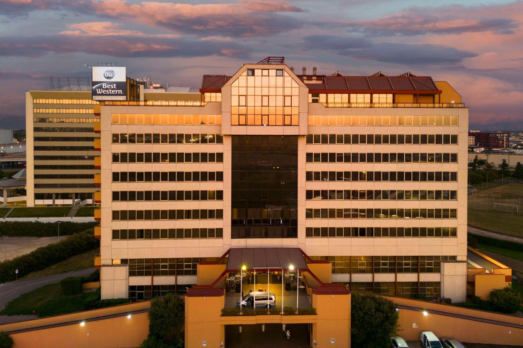 Best Western Ctc Hotel Verona San Giovanni Lupatoto Εξωτερικό φωτογραφία