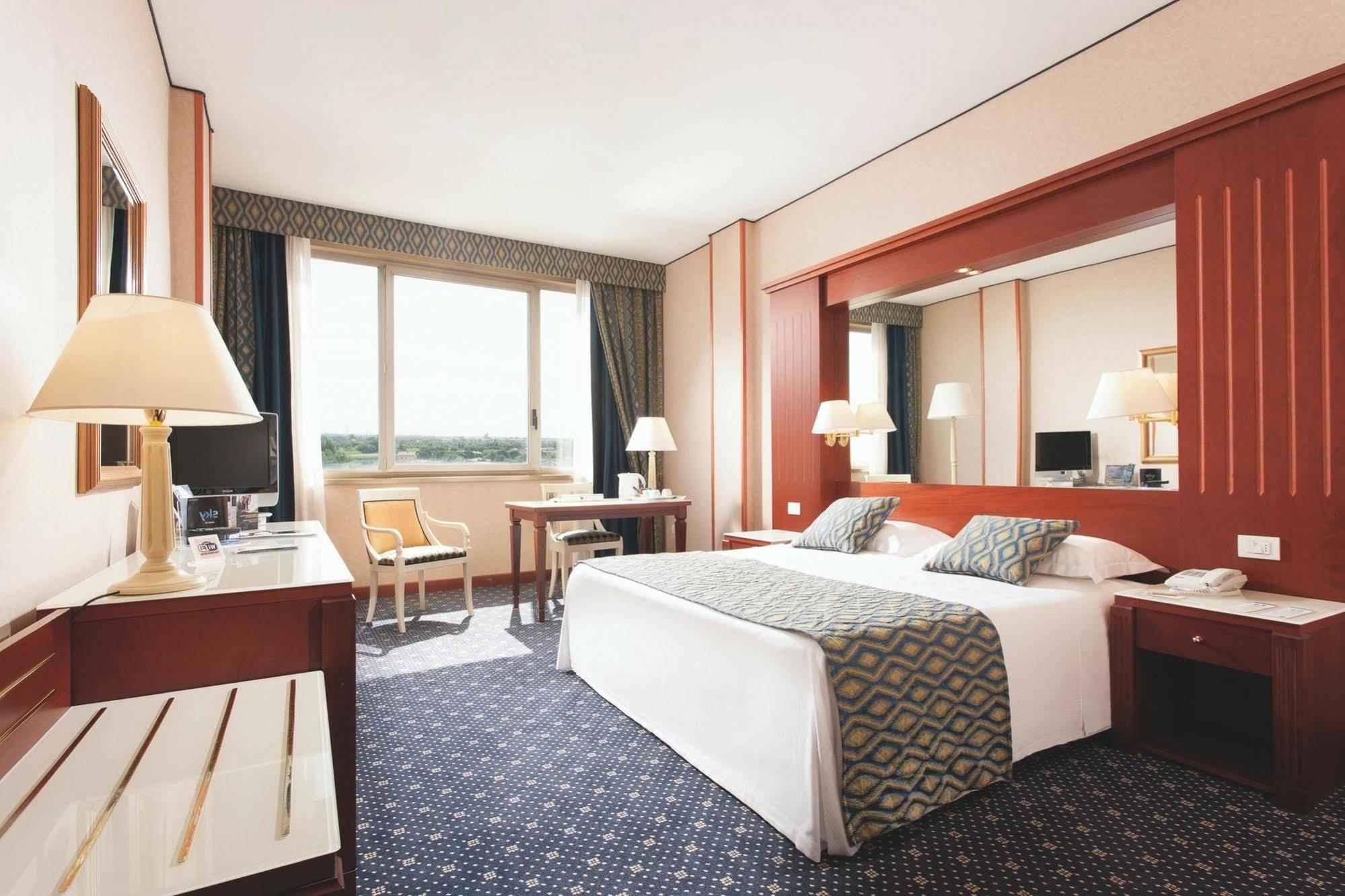 Best Western Ctc Hotel Verona San Giovanni Lupatoto Εξωτερικό φωτογραφία